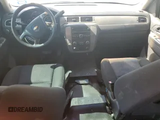 2011 Chevrolet Tahoe Commercial с VIN 1GNLC2E02BR324517, выставлен на аукционе Copart как лот 76686964 с пробегом 189 442 миль миль и Списание • Salvage title. История ставок и продаж доступна на DreamBid. Изображение 8.