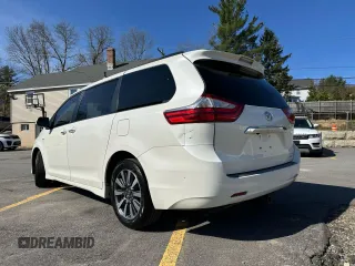 2018 Toyota Sienna XLE with VIN 5TDDZ3DCXJS208107, listed as a Copart auction lot 54538135 with 173,741 mi miles and Clean title. Bid and sale history available at DreamBid. Image 2.