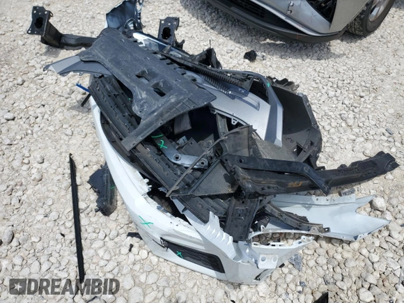2018 Volkswagen Tiguan SEL z VIN 3VV2B7AX8JM156391, wystawiony jako Copart lot #56233975 z przebiegiem 85 166 mil mil oraz Szkoda całkowita • Salvage title. Historia ofert i sprzedaży dostępna na DreamBid. Obrazek 13.