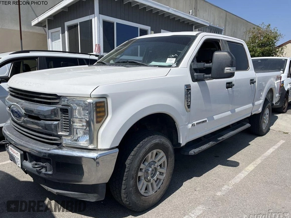 2019 Ford F-250 XL with VIN 1FT7W2BT4KED27037, listed as a IAAI auction lot 42649633 with 50,258 mi miles and . Bid and sale history available at DreamBid. Image 1.