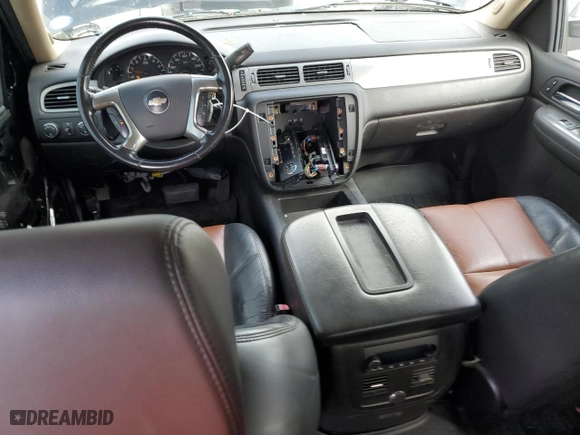 2007 Chevrolet Avalanche LT w/3LT with VIN 3GNFK12357G318484, listed as a Copart auction lot 73635854 with 186,790 mi miles and Salvage Title. Bid and sale history available at carsss.com. Image 8.