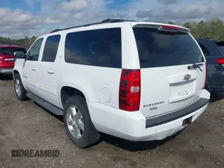 2011 Chevrolet Suburban LT with VIN 1GNSCJE01BR291466, listed as a IAAI auction lot 41800799 with 232,542 mi miles. Bid and sale history available at carsss.com. Image 3.