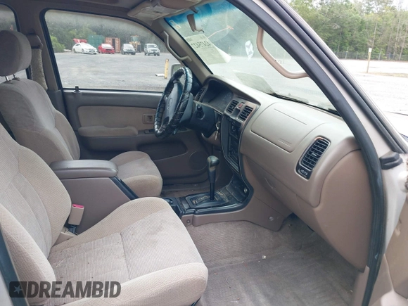 1999 Toyota 4Runner SR5 z VIN JT3GN86RXX0122884, wystawiony jako IAAI lot #42475427 z przebiegiem 143 853 mil mil oraz . Historia ofert i sprzedaży dostępna na DreamBid. Obrazek 5.