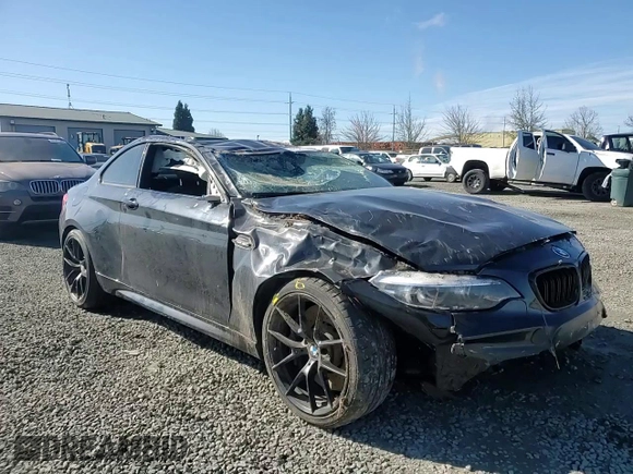 2018 BMW M2 z VIN WBS1J5C53J7B70153, wystawiony jako Copart lot #47081155 z przebiegiem Nie podano mil oraz Szkoda całkowita • Salvage title. Historia ofert i sprzedaży dostępna na DreamBid. Obrazek 11.