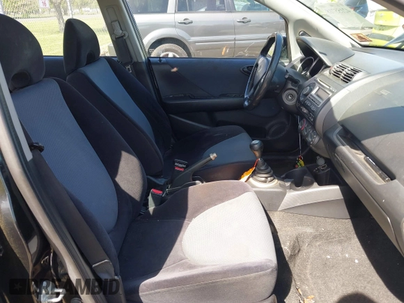 2007 Honda Fit Sport with VIN JHMGD37677S027417, listed as a IAAI auction lot 42155718 with 262,609 mi miles and . Bid and sale history available at DreamBid. Image 5.