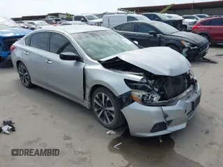 2016 Nissan Altima 2.5 S with VIN 1N4AL3APXGN332362, listed as a IAAI auction lot 41747778 with 145,352 mi miles. Bid and sale history available at carsss.com. Image 1.