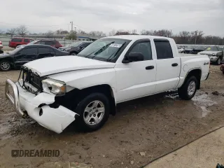 2006 Dodge Dakota SLT with VIN 1D7HW48N96S589531, listed as a Copart auction lot 81985074 with 143,949 mi miles and Salvage Title. Bid and sale history available at carsss.com. Image 1.