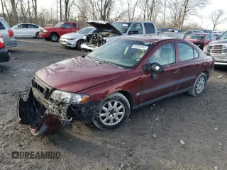 2001 Volvo S60 with VIN YV1RS61R512081241, listed as a Copart auction lot 43584055 with 115,211 mi miles and Salvage Title. Bid and sale history available at carsss.com. Image 1.