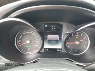 2018 Mercedes-Benz C 300 z VIN 55SWF4JB6JU275731, wystawiony jako Copart lot #55496575 z przebiegiem 51 107 mil mil oraz Szkoda całkowita • Salvage title. Historia ofert i sprzedaży dostępna na DreamBid. Obrazek 9.