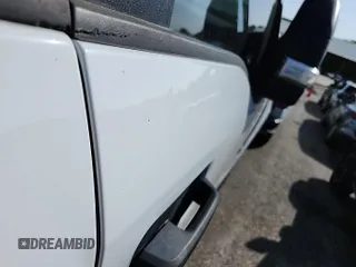 2019 Ford F-250 XL with VIN 1FT7X2B68KEE27486, listed as a IAAI auction lot 42276545 with 185,343 mi miles and . Bid and sale history available at DreamBid. Image 21.
