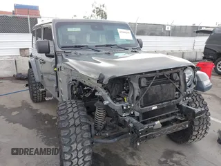 2020 Jeep Wrangler Unlimited Sahara с VIN 1C4HJXEN8LW203975, выставлен на аукционе IAAI как лот 42109259 с пробегом 51 799 миль миль и . История ставок и продаж доступна на DreamBid. Изображение 6.