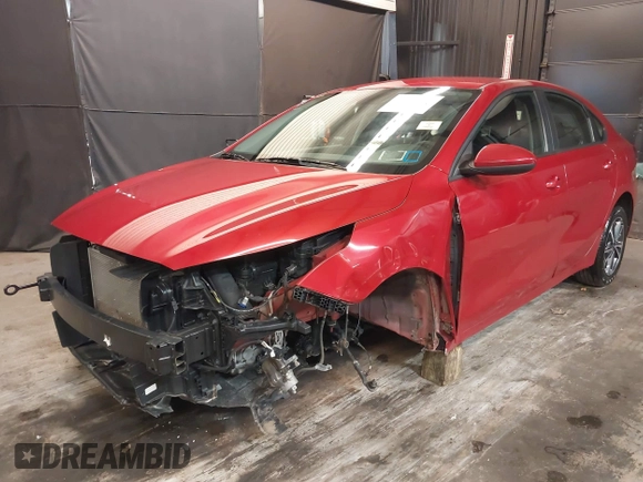 2022 Kia Forte LXS z VIN 3KPF24AD7NE497091, wystawiony jako IAAI lot #41894884 z przebiegiem 36 451 mil mil oraz . Historia ofert i sprzedaży dostępna na DreamBid. Obrazek 6.