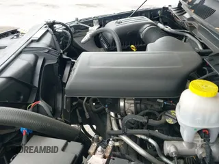 2021 Ram 1500 Tradesman z VIN 1C6RR6FG1MS584995, wystawiony jako IAAI lot #41913207 z przebiegiem 117 217 mil mil oraz . Historia ofert i sprzedaży dostępna na DreamBid. Obrazek 19.