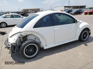 2009 Volkswagen New Beetle Coupe S with VIN 3VWRW31C99M506322, listed as a Copart auction lot 65448874 with 90,224 mi miles and Clean Title. Bid and sale history available at carsss.com. Image 3.