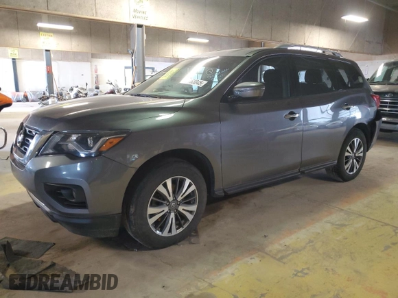 2017 Nissan Pathfinder SV z VIN 5N1DR2MM7HC648330, wystawiony jako Copart lot #52163045 z przebiegiem 138 602 mil mil oraz Szkoda całkowita • Salvage title. Historia ofert i sprzedaży dostępna na DreamBid. Obrazek 1.