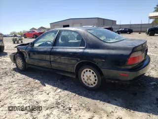 1997 Honda Accord EX with VIN 1HGCD5652VA034672, listed as a Copart auction lot 49098795 with 203,283 mi miles and Salvage Title. Bid and sale history available at DreamBid. Image 2.