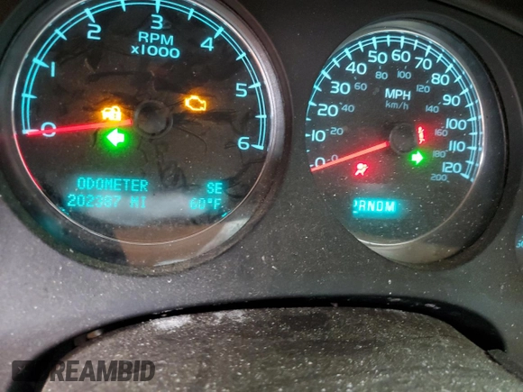 2012 GMC Yukon XL Denali with VIN 1GKS2MEF5CR284219, listed as a Copart auction lot 85585714 with 202,387 mi miles and Salvage Title. Bid and sale history available at carsss.com. Image 9.