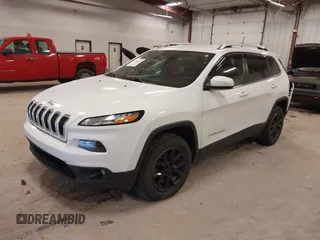 2017 Jeep Cherokee Latitude с VIN 1C4PJMCB2HW545464, выставлен на аукционе IAAI как лот 42043512 с пробегом 134 473 миль миль и . История ставок и продаж доступна на DreamBid. Изображение 17.