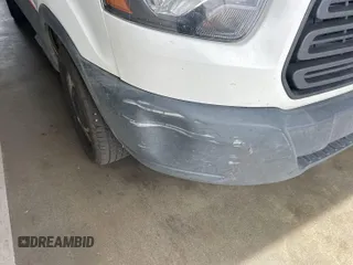 2018 Ford Transit с VIN 1FTYR1CM7JKA14271, выставлен на аукционе IAAI как лот 42580743 с пробегом 286 869 миль миль и . История ставок и продаж доступна на DreamBid. Изображение 1.