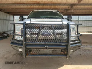 2019 Ford F-250 XL with VIN 1FT7W2B67KEE56965, listed as a Copart auction lot 55602715 with 189,947 mi miles and Clean title. Bid and sale history available at DreamBid. Image 5.