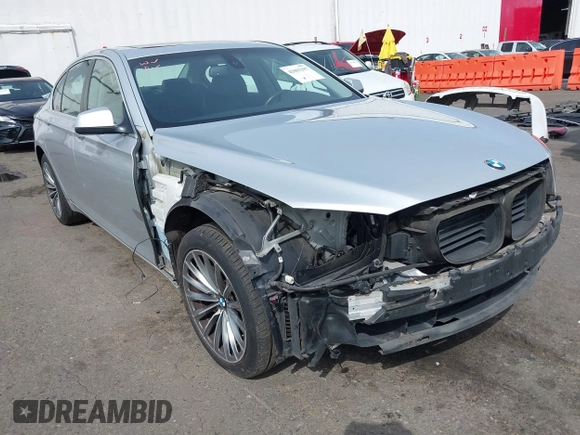 2011 BMW 7 Series 740i z VIN WBAKA4C53BC612440, wystawiony jako IAAI lot #42003297 z przebiegiem 130 655 mil mil oraz . Historia ofert i sprzedaży dostępna na DreamBid. Obrazek 1.