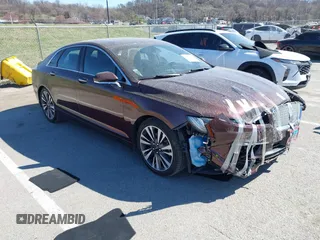 2019 Lincoln MKZ Reserve II z VIN 3LN6L5E99KR623668, wystawiony jako IAAI lot #41822730 z przebiegiem 13 609 mil mil oraz . Historia ofert i sprzedaży dostępna na DreamBid. Obrazek 1.