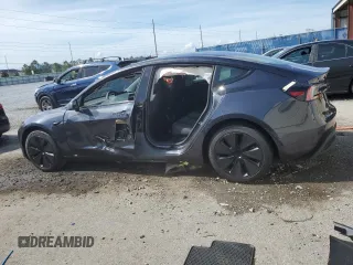 2024 Tesla Model 3 with VIN 5YJ3E1EA8RF868400, listed as a Copart auction lot 51835605 with 2,583 mi miles and Salvage Title. Bid and sale history available at carsss.com. Image 2.