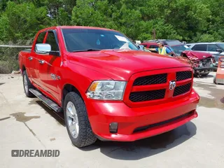 2013 Ram 1500 Express z VIN 1C6RR6KT3DS724256, wystawiony jako IAAI lot #42031944 z przebiegiem 175 645 mil mil oraz . Historia ofert i sprzedaży dostępna na DreamBid. Obrazek 1.