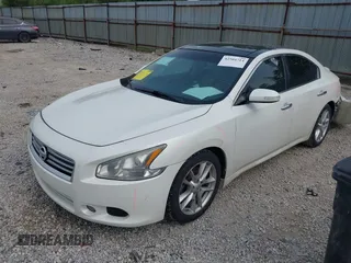 2014 Nissan Maxima S с VIN 1N4AA5APXEC442533, выставлен на аукционе IAAI как лот 42504714 с пробегом 152 775 миль миль и . История ставок и продаж доступна на DreamBid. Изображение 2.