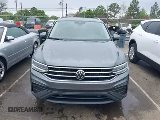 2022 Volkswagen Tiguan SE with VIN 3VV3B7AX7NM008114, listed as a IAAI auction lot 41843315 with 42,016 mi miles and . Bid and sale history available at DreamBid. Image 12.