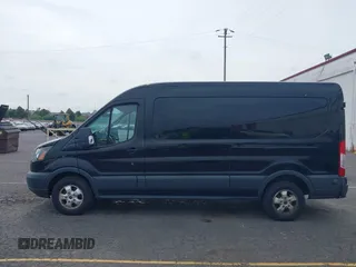 2018 Ford Transit с VIN 1FTYR2CM3JKB37717, выставлен на аукционе IAAI как лот 42561064 с пробегом 102 036 миль миль и . История ставок и продаж доступна на DreamBid. Изображение 14.