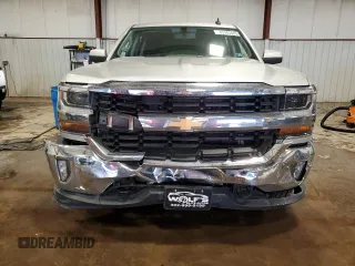2017 Chevrolet Silverado 1500 LT with VIN 3GCUKREC3HG320455, listed as a Copart auction lot 43765005 with 119,683 mi miles and Salvage Title. Bid and sale history available at DreamBid. Image 5.