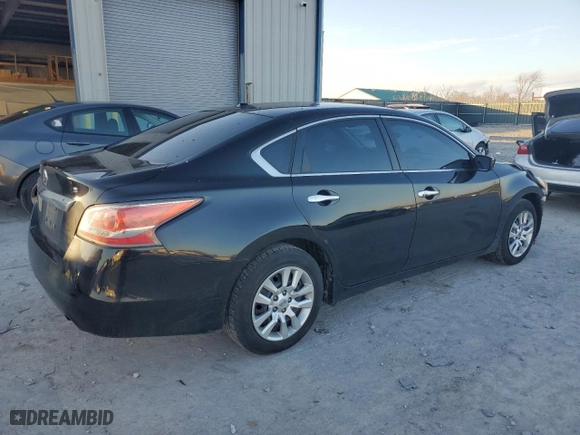 2015 Nissan Altima 2.5 S with VIN 1N4AL3AP2FN899695, listed as a Copart auction lot 85924794 with 125,553 mi miles and Salvage Title. Bid and sale history available at carsss.com. Image 3.