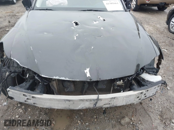 2017 Lexus IS with VIN JTHBA1D24H5060254, listed as a IAAI auction lot 41501664 with 185,562 mi miles. Bid and sale history available at carsss.com. Image 18.