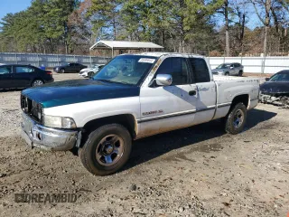 1997 Dodge 1500 with VIN 1B7HC13Y4VJ611524, listed as a Copart auction lot 85690664 with 271,039 mi miles and Salvage Title. Bid and sale history available at carsss.com. Image 1.