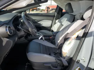 2021 Nissan Kicks SR with VIN 3N1CP5DV1ML517170, listed as a Copart auction lot 48242955 with 24,957 mi miles and Salvage Title. Bid and sale history available at carsss.com. Image 7.