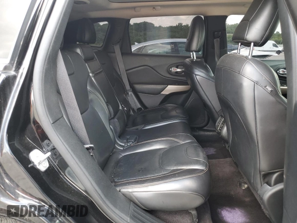 2017 Jeep Cherokee High Altitude with VIN 1C4PJMDS7HW600375, listed as a Copart auction lot 62967815 with 176,696 mi miles and Clean title. Bid and sale history available at DreamBid. Image 11.