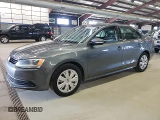 2014 Volkswagen Jetta Sedan SE with VIN 3VWD17AJ0EM247910, listed as a Copart auction lot 51762235 with 157,438 mi miles and Clean Title. Bid and sale history available at carsss.com. Image 1.
