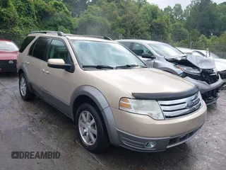 2008 Ford Taurus X SEL z VIN 1FMDK02W98GA29752, wystawiony jako IAAI lot #42485318 z przebiegiem 234 259 mil mil oraz . Historia ofert i sprzedaży dostępna na DreamBid. Obrazek 1.