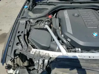 2022 BMW 5 Series 540i xDrive with VIN WBA73BJ01NWX50816, listed as a Copart auction lot 68688985 with 40,328 mi miles and Salvage title. Bid and sale history available at DreamBid. Image 14.