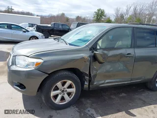 2008 Toyota Highlander with VIN JTEES41A282010507, listed as a IAAI auction lot 41999562 with 204,868 mi miles. Bid and sale history available at carsss.com. Image 6.