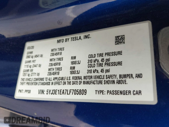 2020 Tesla Model 3 Standard Range Plus z VIN 5YJ3E1EA7LF705809, wystawiony jako IAAI lot #42146416 z przebiegiem 52 056 mil mil oraz . Historia ofert i sprzedaży dostępna na DreamBid. Obrazek 9.