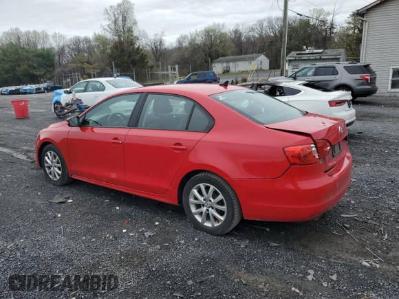 2011 Volkswagen Jetta SE с VIN 3VWBZ7AJ2BM099920, выставлен на аукционе Copart как лот 51921185 с пробегом 242 743 миль миль и Списание • Salvage title. История ставок и продаж доступна на DreamBid. Изображение 2.