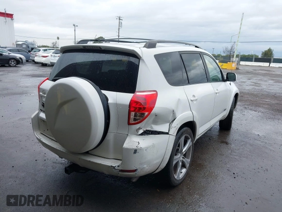 2007 Toyota RAV4 Sport with VIN JTMZD32VX76030877, listed as a IAAI auction lot 41514536 with 187,267 mi miles. Bid and sale history available at carsss.com. Image 4.