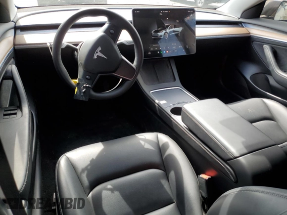 2023 Tesla Model 3 z VIN 5YJ3E1EA3PF639345, wystawiony jako Copart lot #65896504 z przebiegiem 24 277 mil mil oraz Szkoda całkowita • Salvage title. Historia ofert i sprzedaży dostępna na DreamBid. Obrazek 8.