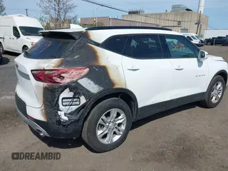 2020 Chevrolet Blazer LT с VIN 3GNKBHRS6LS557019, выставлен на аукционе IAAI как лот 42085239 с пробегом 37 468 миль миль и . История ставок и продаж доступна на DreamBid. Изображение 4.