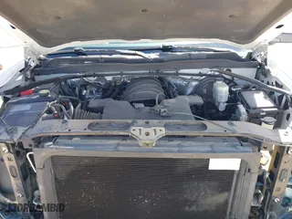 2015 Chevrolet Silverado 1500 LT with VIN 3GCUKREC5FG277881, listed as a IAAI auction lot 41867861 with 190,146 mi miles. Bid and sale history available at carsss.com. Image 10.