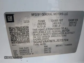 2020 Buick Enclave Essence with VIN 5GAEVAKW7LJ172704, listed as a IAAI auction lot 41641520 with 64,252 mi miles. Bid and sale history available at carsss.com. Image 9.