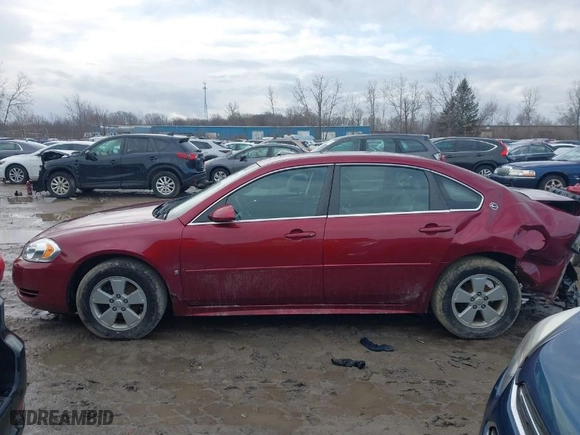 2009 Chevrolet Impala 3.5L LT with VIN 2G1WT57K091153476, listed as a IAAI auction lot 41728967 with NaN miles. Bid and sale history available at carsss.com. Image 14.