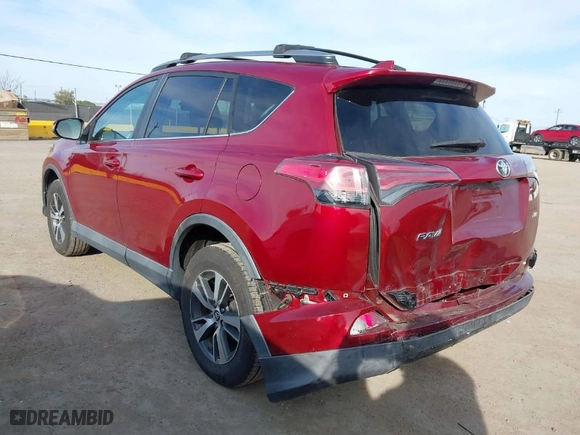 2018 Toyota RAV4 XLE with VIN 2T3WFREV0JW433753, listed as a IAAI auction lot 41761045 with 79,492 mi miles. Bid and sale history available at carsss.com. Image 3.